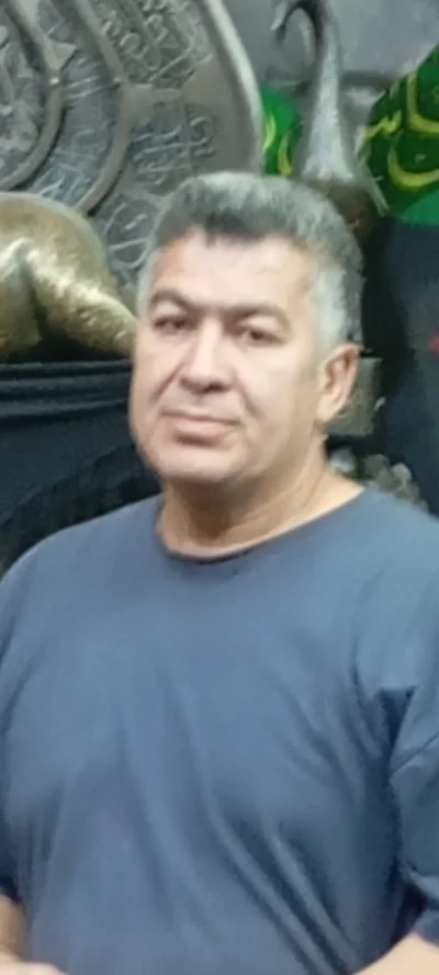کوروش باقی