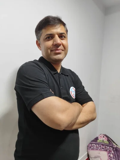 امین آزاده 