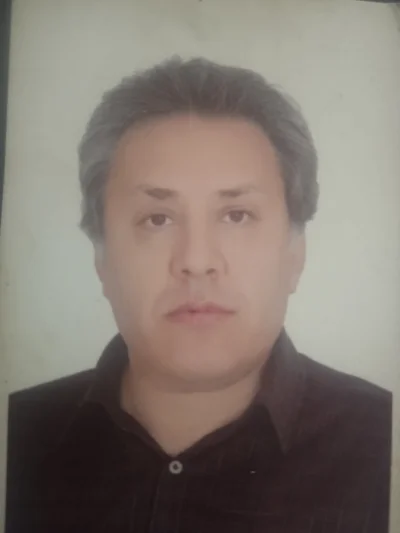 حسین اکبری