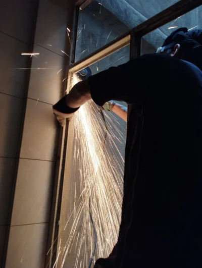 متخصص 9377774325