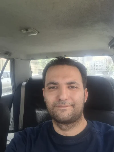 پوریا پروانه